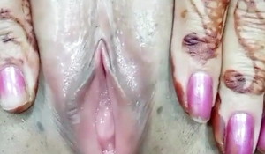 Indian Freshly Spoken for Get hitched Gushes Pussy All over Their Principal Night