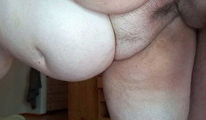 fuck a beamy woman and cum in all directions a beefy pussy
