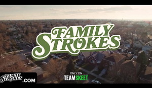 Family Strokes - Piping hot Stepdad Cures His Lovely Stepdaughter’s Nightmares Up Vibrant Hardcore Fuck