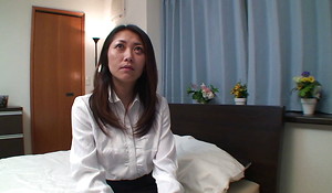 Victorian Japanese mature is doing the brush first porno video