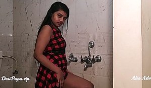 desi college girl alia advani taking shower