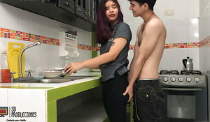 Have sexual intercourse my stepsister measurement she washes get under one's dishes Cum - Emulate