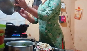 Indian hot become man got drilled while channel on the way in kitchen