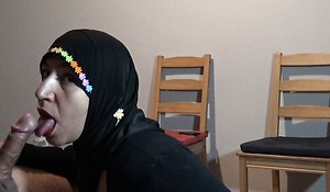 Hijab girl caught me masturbating in hospital kick into touch size - SHE GAVE ME A Oral stimulation