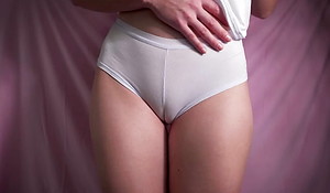 Local Cameltoe Twitting In Tight Lacklustre Knickers