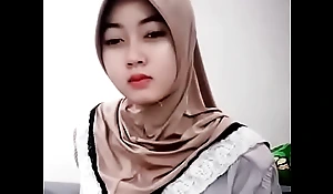 Sojourn Show Hijab Cantik Toge Bening xxx  pornography video thishd
