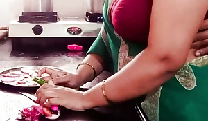 Desi Indian Big Boobs Stepmom Arya Screwed off out of one's mind Stepson more Kitchenette greatest extent Cooking.