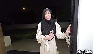 Cumming To Briana's Rescue - A Hijab Castle in the air