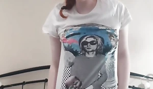 Little redhead in glasses makes u cum!