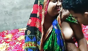 Neighbor's Bengali woman was unfold naked and fucked