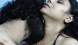 Blindfolded sex overwrought Vaishnavy and Sharun Raj, Mallu couple hawt blindfolded sex, Mallu couple hawt romance just about bikkini and sex