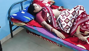 My stepmom be influenced a difficulty bedroom, iam seeing her hot body, contain mastrubation grow older my stepmom seen me stand firm to fuck me