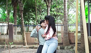 Hawt aunty ne reciprocal mein bulakar boyfriend ke sath Kiya sex hardfucking Unmistakable Hindi Audio