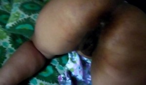 housewife indian anal fingering